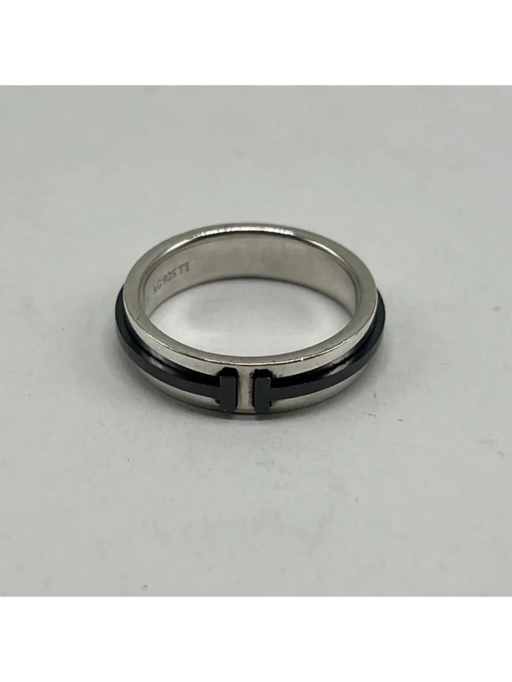 Tiffany & Co T Two Ring TI